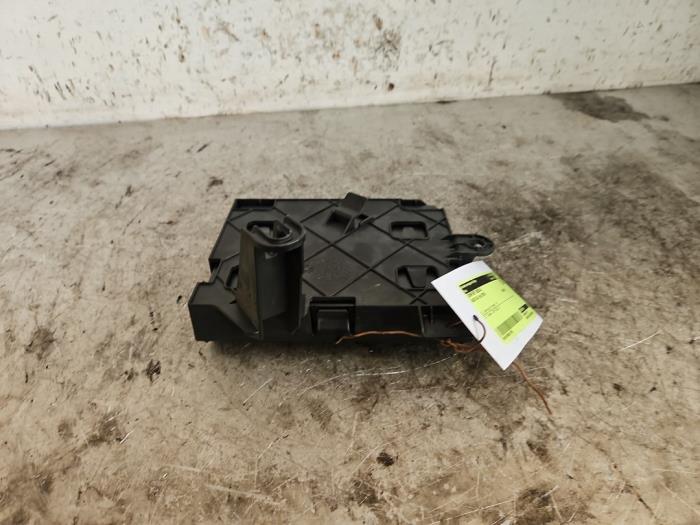 Używane Modul Comfort Audi A5 (8T3) 1.8 TFSI 16V Cena € 50,00 Procedura marży oferowane przez Autodemontage de Zaag