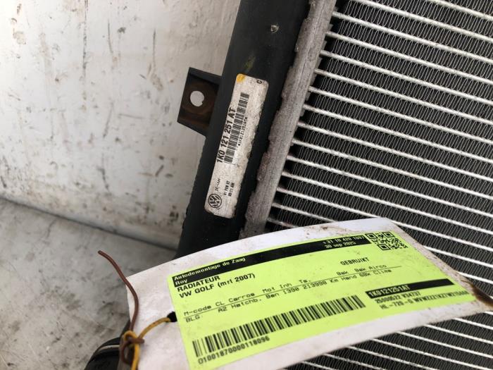 Usagé Radiateur Volkswagen Golf V (1K1) 1.4 GT 16V Prix € 25,00 Règlement à la marge proposé par Autodemontage de Zaag