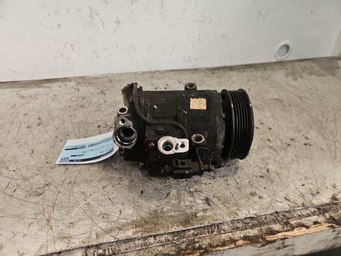 Usagé Pompe clim Seat Ibiza IV (6J5) 1.2 12V Prix € 50,00 Règlement à la marge proposé par Autodemontage de Zaag