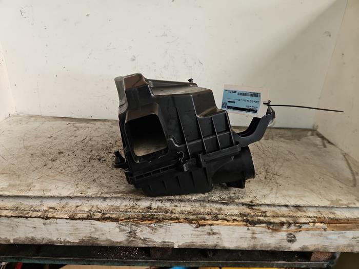 Gebrauchte Luftfiltergehäuse Volvo V40 (MV) 2.0 T2 16V Preis € 30,00 Margenregelung angeboten von Autodemontage de Zaag