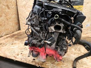 Motor van een Opel Crossland (X) 1.2 12V 2020