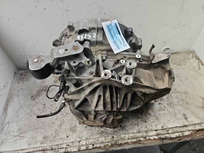 Getriebe van een Mercedes-Benz A (W176) 1.5 A-180 CDI, A-180d 16V 2015