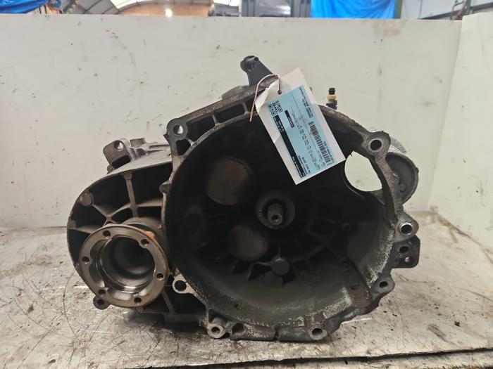 Gebrauchte Getriebe Volkswagen Golf VII (AUA) 2.0 TDI 16V Preis € 350,00 Margenregelung angeboten von Autodemontage de Zaag
