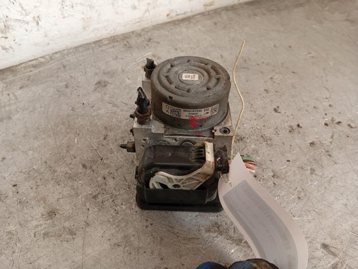 Gebrauchte ABS Pumpe Peugeot 208 I (CA/CC/CK/CL) 1.4 16V Preis € 49,99 Margenregelung angeboten von Autodemontage de Zaag