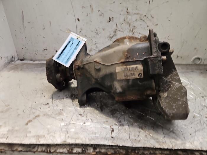 Gebrauchte Differential hinten BMW 1 serie (F20) 114d 1.6 16V Preis € 249,99 Margenregelung angeboten von Autodemontage de Zaag