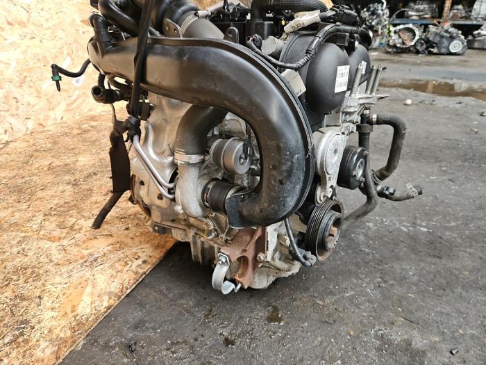Engine from a Ford Focus 3 Wagon 1.5 EcoBoost 16V 182 2018