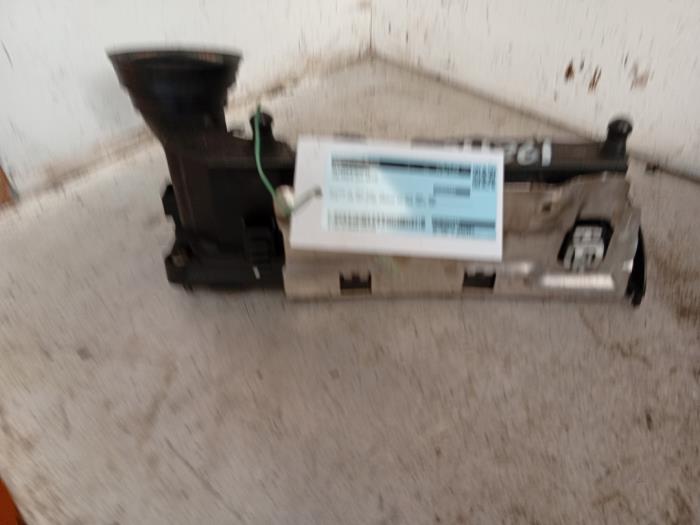 Gebrauchte Ventildeckel Volkswagen Polo V (6R) 1.2 TDI 12V BlueMotion Preis € 19,99 Margenregelung angeboten von Autodemontage de Zaag