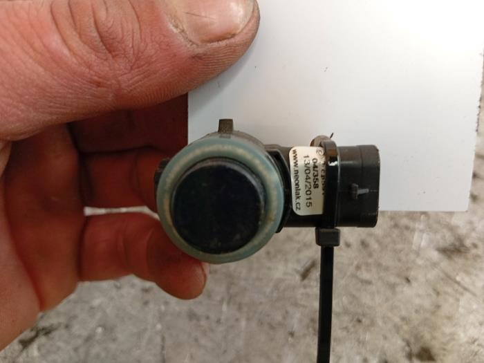 Usados Sensor PDC Volkswagen Golf VII (AUA) 1.2 TSI 16V Precio € 19,99 Norma de margen ofrecido por Autodemontage de Zaag