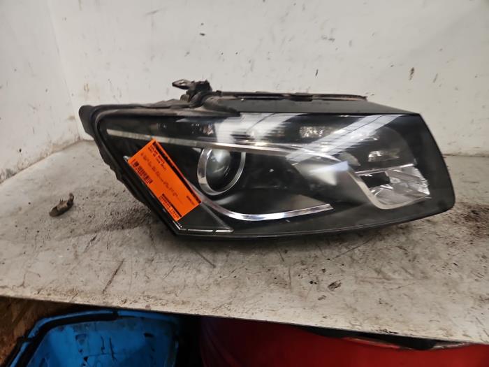 Używane Reflektor prawy Audi Q5 (8RB) 2.0 TFSI 16V Quattro Cena € 799,99 Procedura marży oferowane przez Autodemontage de Zaag