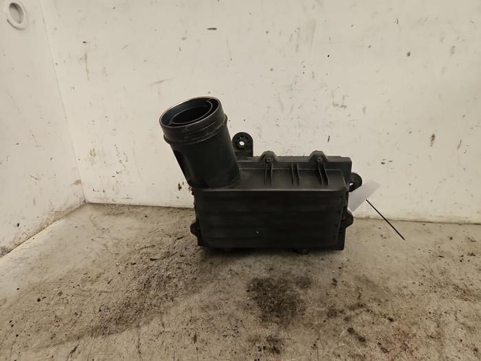 Begagnade Luftfilterhus Seat Leon ST (5FF) 1.5 TSI 16V Pris € 79,99 Marginaltabell erbjuds av Autodemontage de Zaag