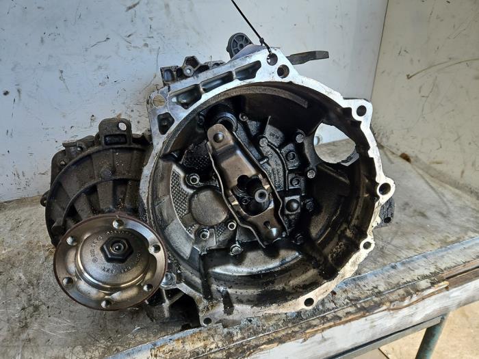 Gebrauchte Getriebe Volkswagen Passat Variant (3C5) 1.8 TSI 16V Preis € 350,00 Margenregelung angeboten von Autodemontage de Zaag