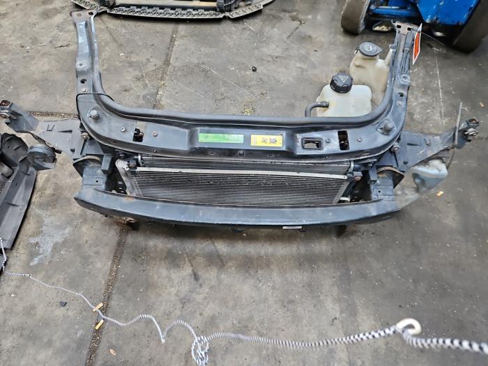 Begagnade Front Mini Mini (R56) 1.6 16V One Pris på förfrågan erbjuds av Autodemontage de Zaag
