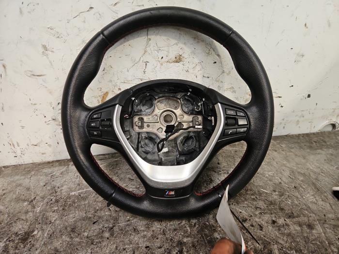 Gebrauchte Lenkrad BMW 1 serie (F20) 116i 1.6 16V Preis € 100,00 Margenregelung angeboten von Autodemontage de Zaag