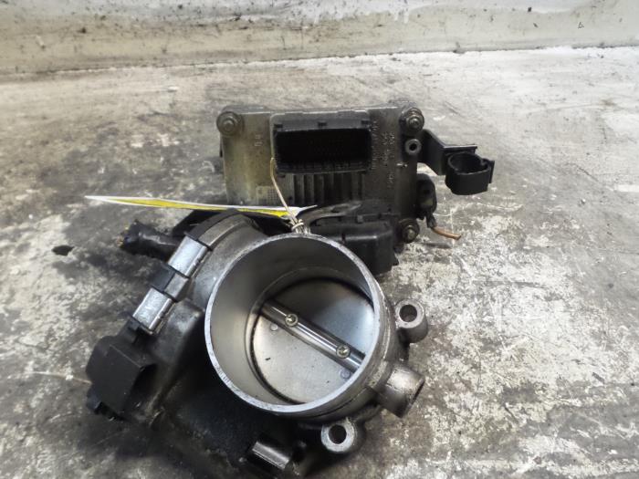Gebrauchte Drosselklappengehäuse Alfa Romeo 147 (937) 2.0 Twin Spark 16V Preis € 10,00 Margenregelung angeboten von Autodemontage de Zaag