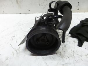 Used Power steering pump Seat Leon (1M1) 1.6 16V Price on request offered by Autodemontage de Zaag