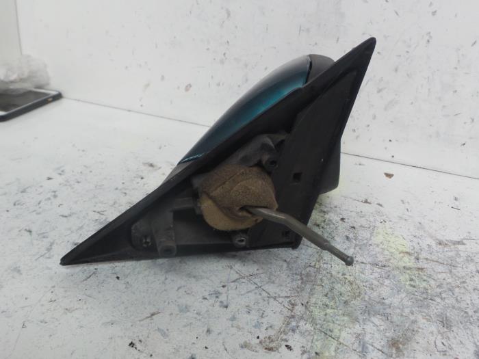 Wing mirror, right from a Opel Astra F (53/54/58/59) 1.6i 16V 1998