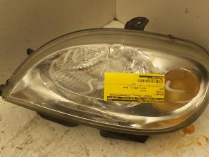 Used Headlight, left Citroen Saxo 1.1i X,SX Price on request offered by Autodemontage de Zaag