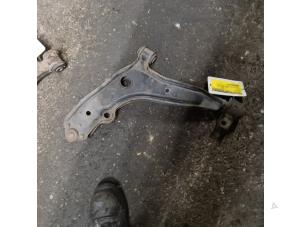 Used Front wishbone, right Skoda Felicia (6U5) 1.6 Price on request offered by Autodemontage de Zaag