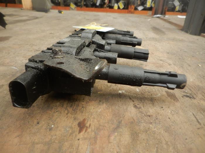 Gebrauchte Zündspule Mercedes A (W168) 1.6 A-160 Preis € 40,00 Margenregelung angeboten von Autodemontage de Zaag
