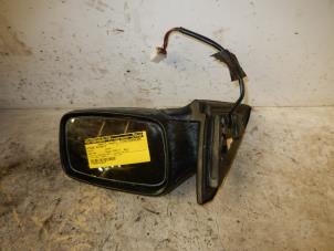 Used Wing mirror, right Volvo V40 (VW) 2.0 16V Price on request offered by Autodemontage de Zaag