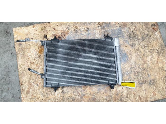 Air conditioning radiator from a Citroën C4 Grand Picasso (UA) 1.6 HDiF 16V 110 2009