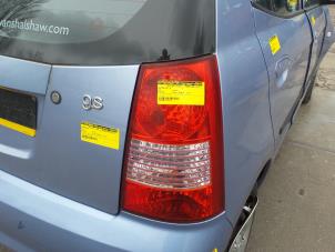 Used Taillight, right Kia Picanto (BA) 1.0 12V Price € 20,00 Margin scheme offered by Autodemontage de Zaag