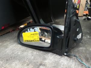 Used Wing mirror, left Ford Focus Price on request offered by Autodemontage de Zaag