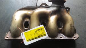 Used Exhaust manifold Peugeot 206 CC (2D) 2.0 16V Price on request offered by Autodemontage de Zaag