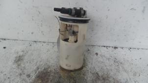 Usados Bomba de gasolina Peugeot 106 Precio de solicitud ofrecido por Autodemontage de Zaag
