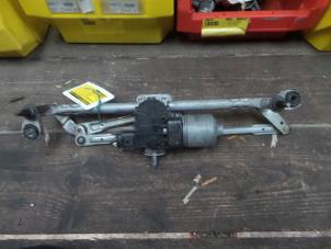 Used Front wiper motor Volkswagen Polo Price on request offered by Autodemontage de Zaag