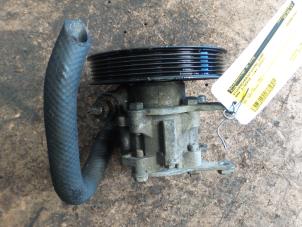 Used Power steering pump BMW 3 serie (E46/4) 316i Price on request offered by Autodemontage de Zaag