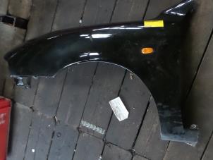 Used Front wing, left Alfa Romeo 147 (937) 1.6 Twin Spark 16V Price on request offered by Autodemontage de Zaag