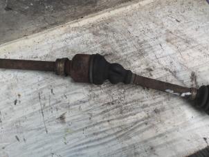 Used Front drive shaft, right Peugeot 306 (7D) 1.8 Price € 20,00 Margin scheme offered by Autodemontage de Zaag