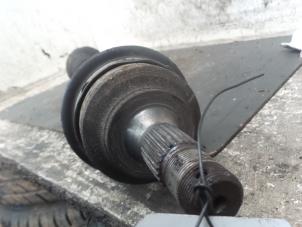 Used Front drive shaft, right Peugeot 308 (4A/C) 1.6 VTI 16V Price € 50,00 Margin scheme offered by Autodemontage de Zaag