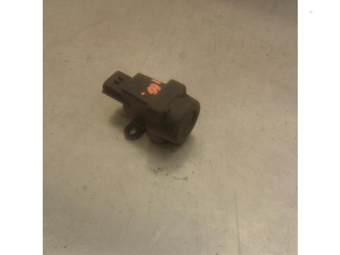 Używane Przelacznik Honda Civic (FK/FN) 1.8i VTEC 16V Cena € 10,50 Procedura marży oferowane przez Japoto Parts B.V.