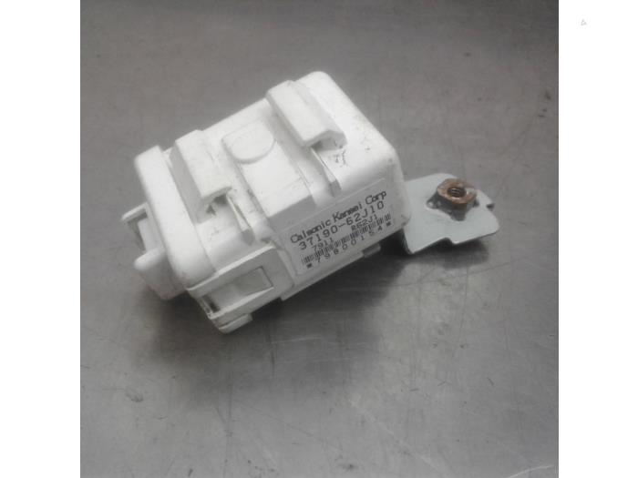 Begagnade Relä Suzuki Swift (ZA/ZC/ZD1/2/3/9) 1.3 VVT 16V Pris € 15,70 Marginaltabell erbjuds av Japoto Parts B.V.
