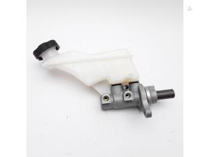 New Master cylinder Hyundai Tucson (TL) 1.6 GDi 16V 2WD Price € 60,44 Inclusive VAT offered by Japoto Parts B.V.