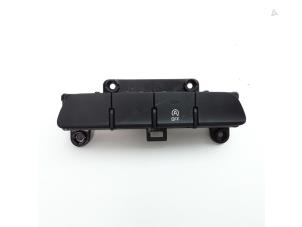 Gebrauchte Schalter (sonstige) Kia Rio IV (YB) 1.0i T-GDi 100 12V Preis € 14,95 Margenregelung angeboten von Japoto Parts B.V.
