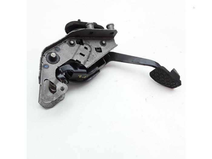 Używane Pedal hamulca Mazda 2 (DE) 1.3 16V S-VT Cena € 26,25 Procedura marży oferowane przez Japoto Parts B.V.