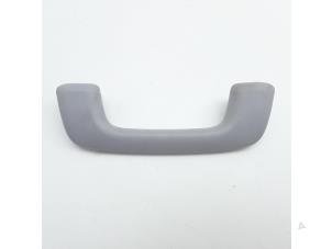 New Handle Hyundai Tucson (TL) 1.6 GDi 16V 2WD Price € 18,09 Inclusive VAT offered by Japoto Parts B.V.