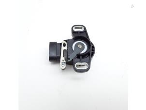 Gaspedalposition Sensor van een Toyota Prius (ZVW3) 1.8 16V 2011