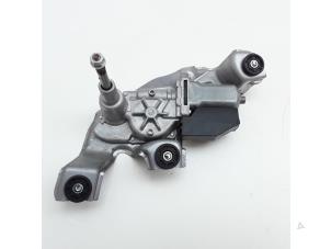Usagé Moteur essuie-glace arrière Toyota Auris (E18) 1.2 T 16V Prix € 59,99 Règlement à la marge proposé par Japoto Parts B.V.