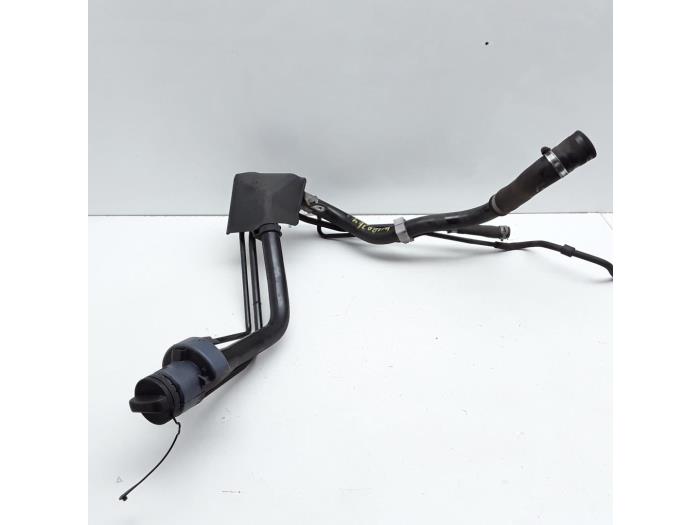 Fuel tank filler pipe Toyota Auris 1.2 T 16V Japoto Parts B.V.