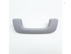 New Handle Hyundai Tucson (TL) 1.6 GDi 16V 2WD Price € 18,09 Inclusive VAT offered by Japoto Parts B.V.