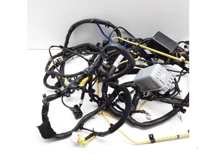 Wiring harness from a Hyundai Tucson (TL) 1.6 GDi 16V 2WD 2018