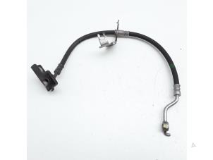 New Front brake hose Hyundai Tucson (TL) 1.6 GDi 16V 2WD Price € 24,19 Inclusive VAT offered by Japoto Parts B.V.
