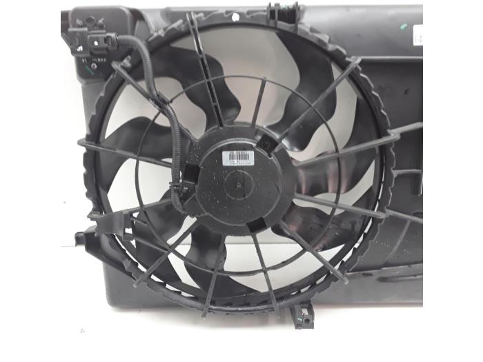 Ventilateur d'un Hyundai Tucson (TL) 1.6 GDi 16V 2WD 2018