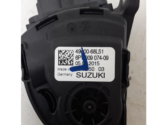 Acelerador de un Suzuki Vitara (LY/MY) 1.6 16V VVT 2015