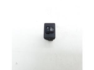 Used AIH headlight switch Toyota Aygo (B40) 1.0 12V VVT-i Price € 9,95 Margin scheme offered by Japoto Parts B.V.