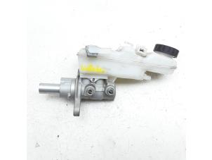 Usagé Cylindre de frein principal Toyota Auris (E15) 1.6 Dual VVT-i 16V Prix € 39,99 Règlement à la marge proposé par Japoto Parts B.V.